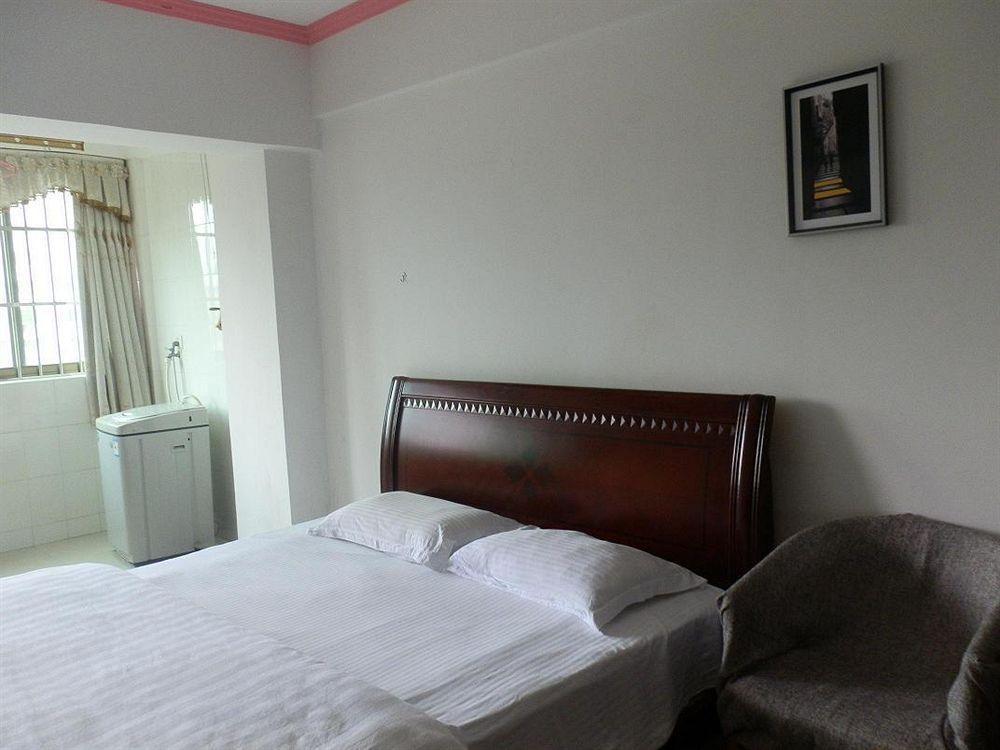 Xingfu Hotel ננינג מראה חיצוני תמונה